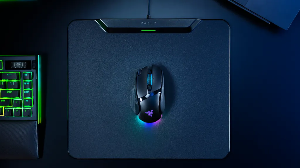 The Apex Returns: Razer — Razer